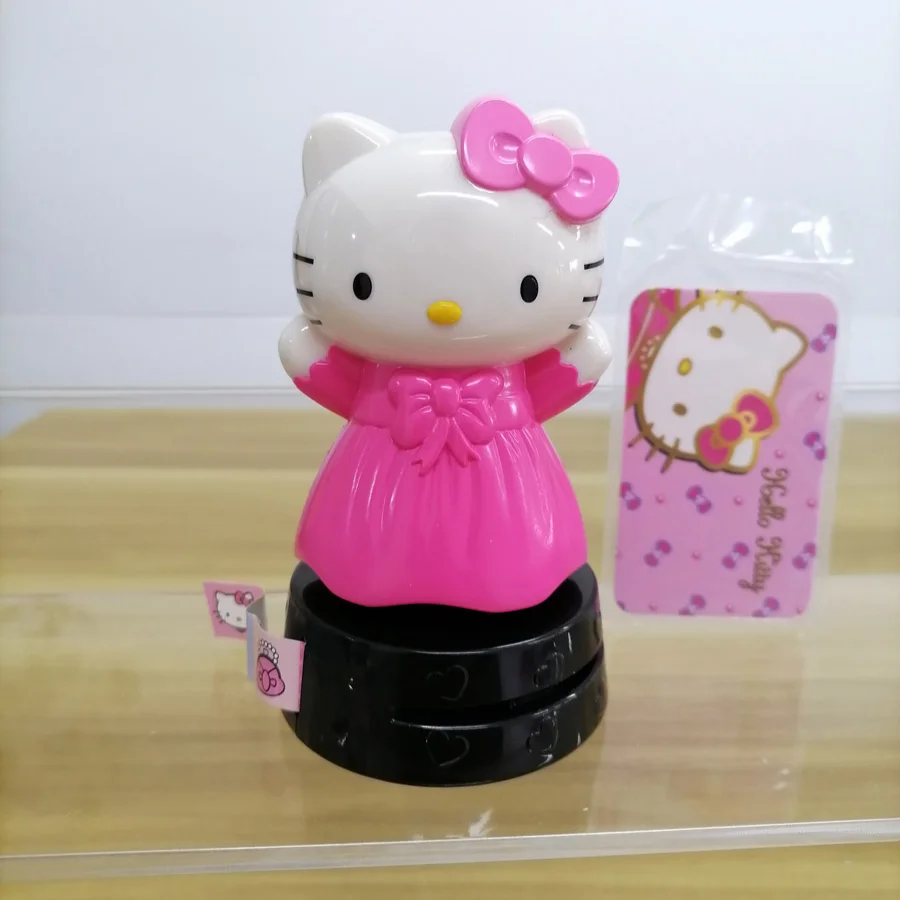 Hello Kitty Swipe Card Reader  - مراجعة Graded Card Display وسعره