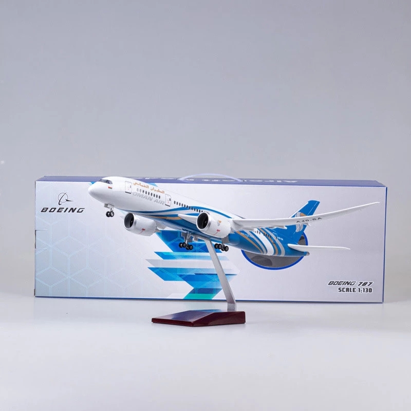 1/130 Scale 47CM Airplane 787  - مراجعة Model Airplane Plastic وسعره