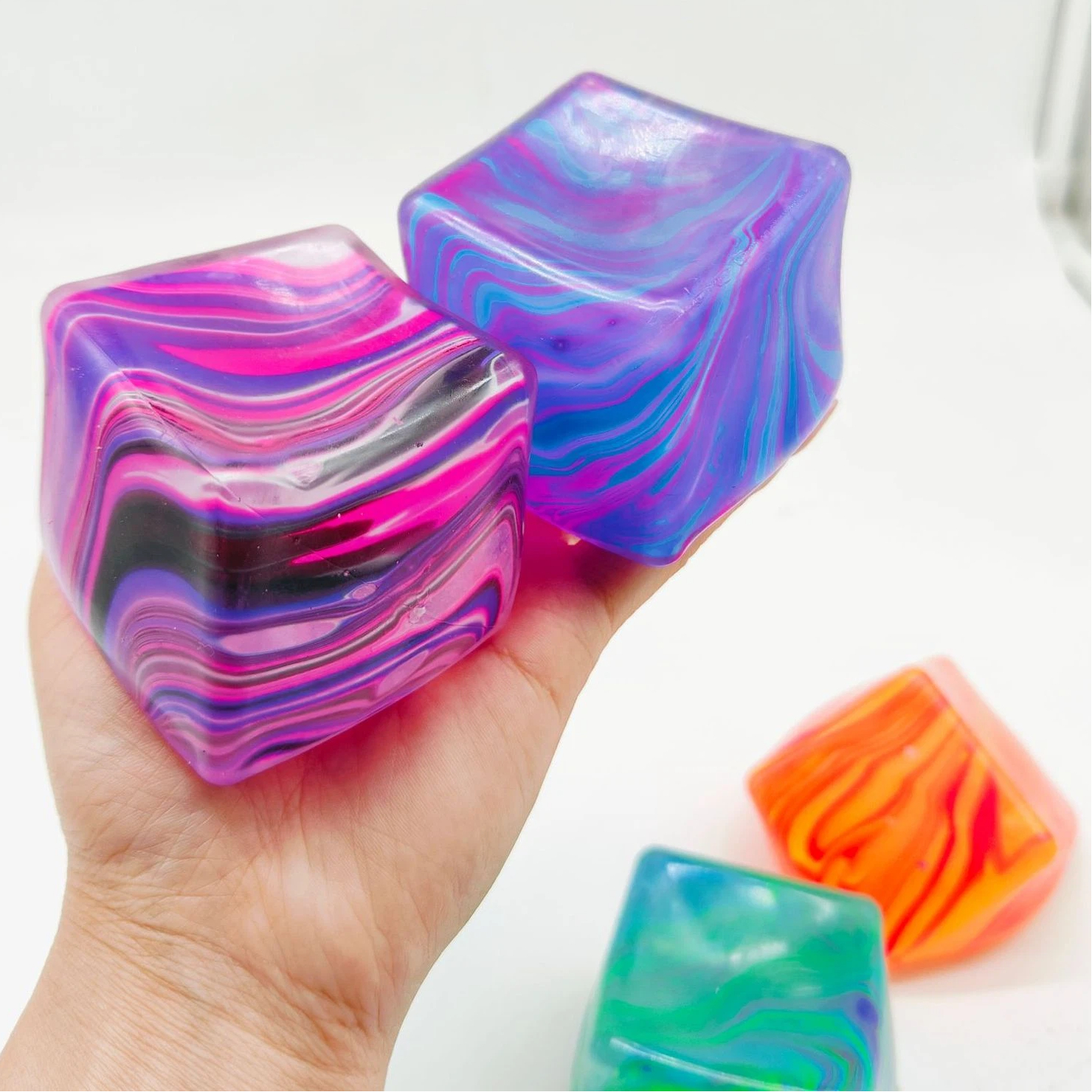 2026 Needoh Soft and Glutinous - مراجعة Fidget Cube Original وسعره