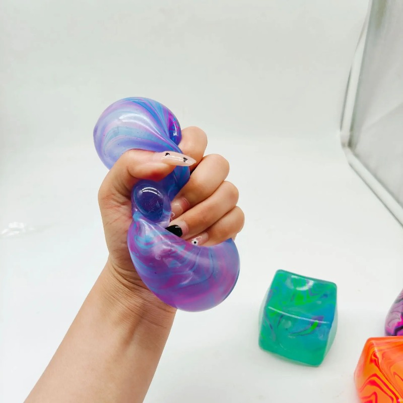 High resilience Needoh Soft an - مراجعة Fidget Cube Original وسعره