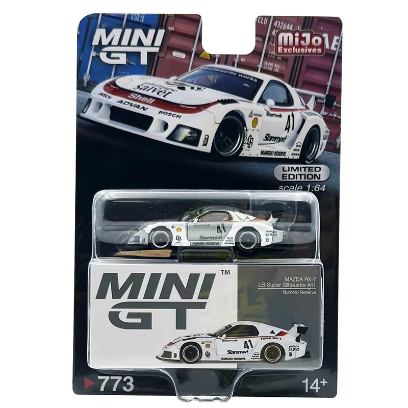 NEW **CHASE** MINIGT 1:64 GTR  - مراجعة Die Cast Car 1 64 وسعره